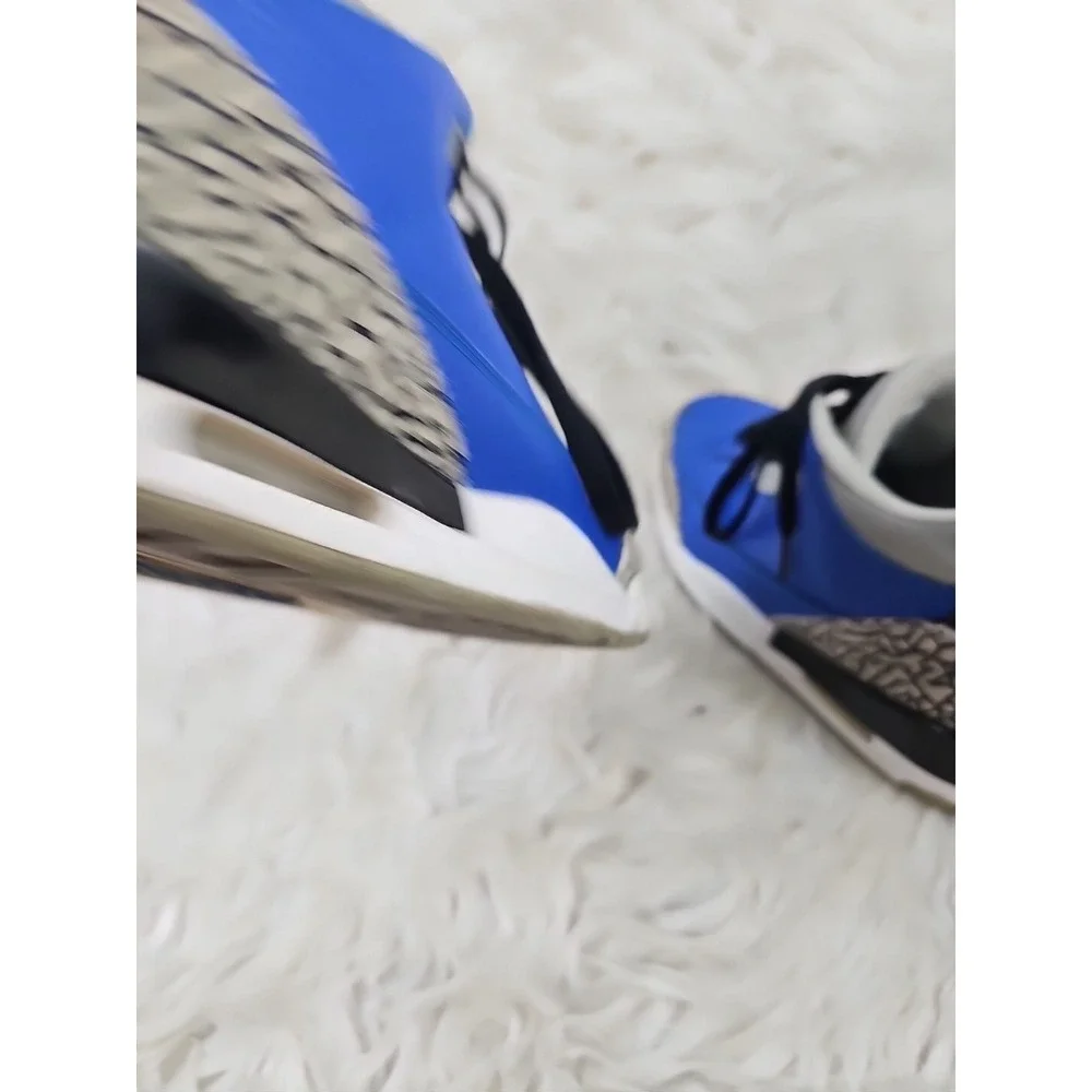 Size 9 - Jordan 3 Retro Varsity Royal 2020 Mens Shoes Blue